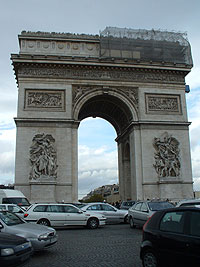 Arc de Triomphe - leider mit Baugerüst